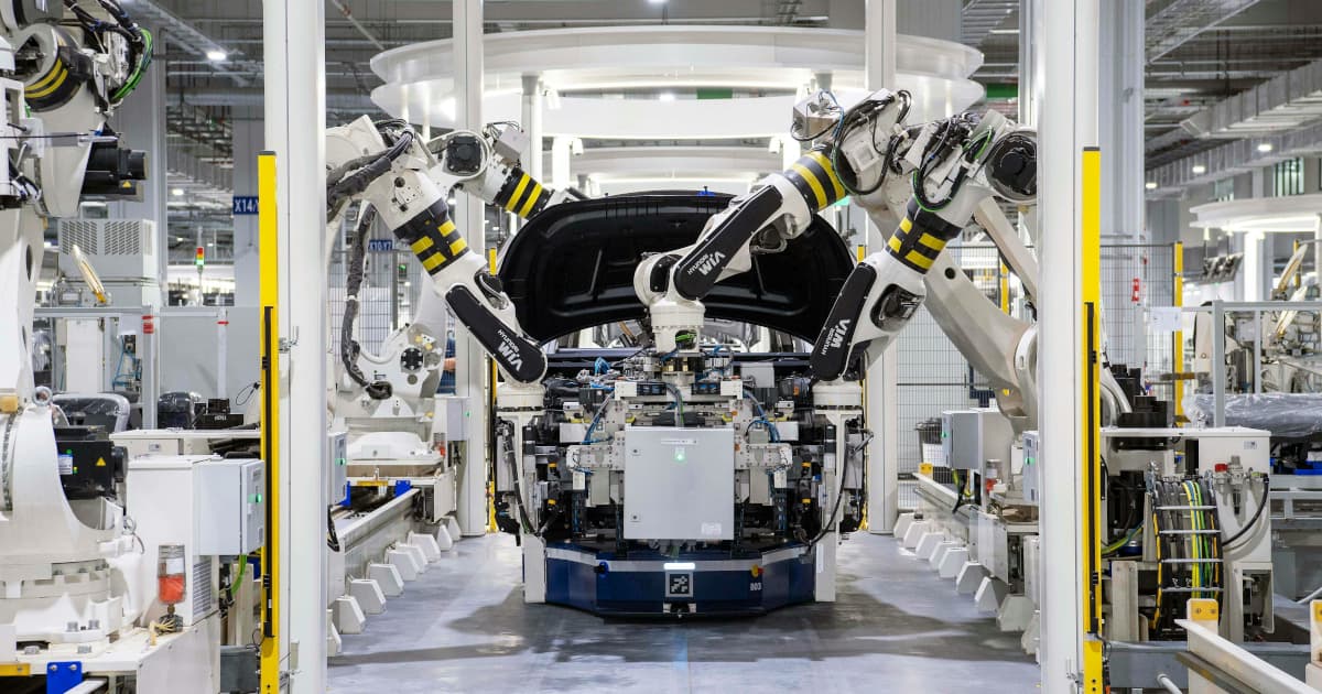 FITUEYES Transforms TV Stands into Design Statements Through Sustainable Innovation and Social Responsibility